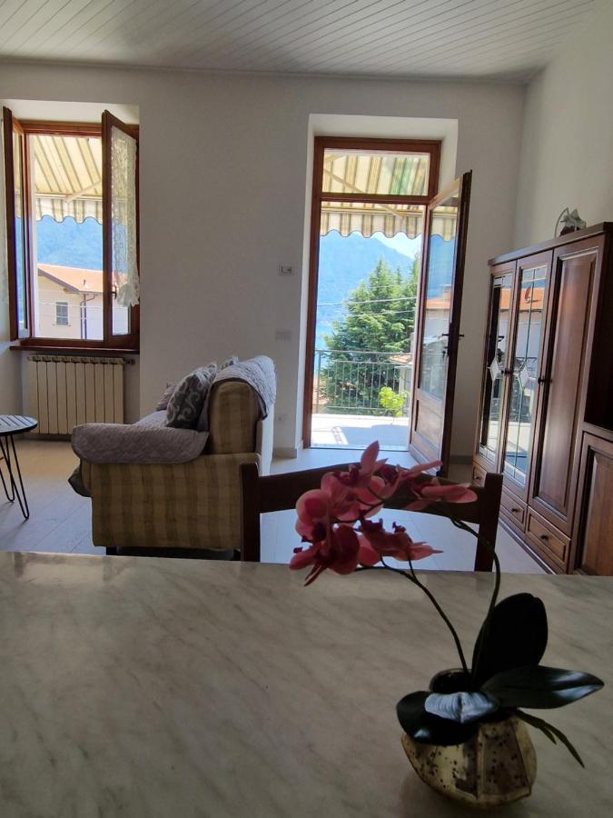 Borgocastello Apartment Rezzonico Ngoại thất bức ảnh